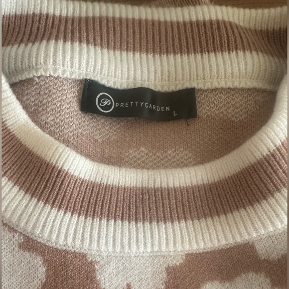 PrettyGarden floral print mock neck sweater, size large, NWOT - Picture 4 of 4